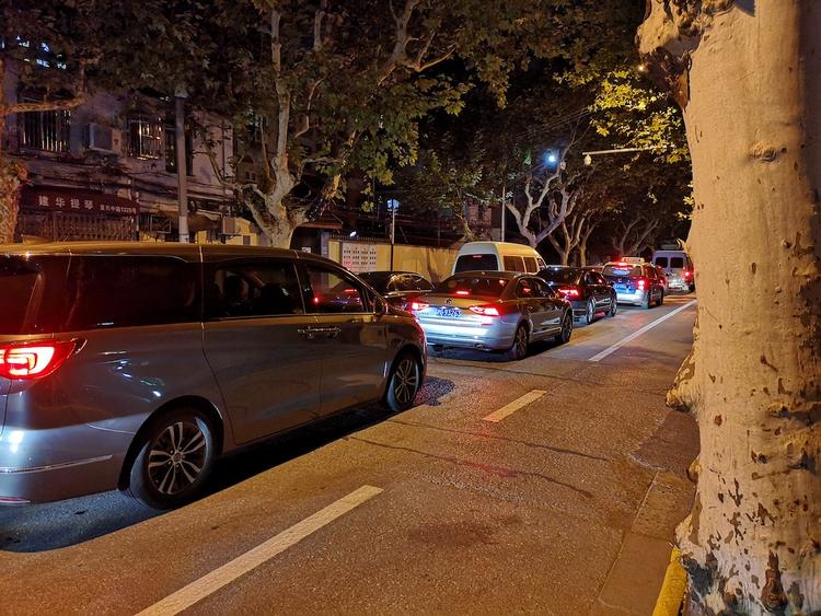 苹果xr一天的测评,iphonexr一天两充正常吗