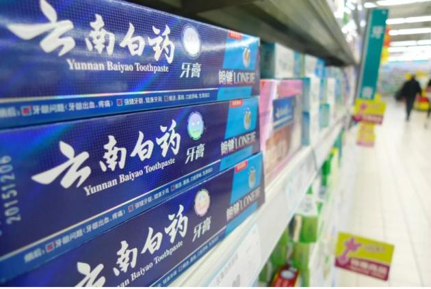 云南白药三七牙膏止血吗 (云南白药牙膏到底止不止血)