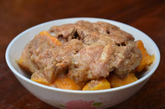 大理八大碗鱼做法,大理好吃的八大碗