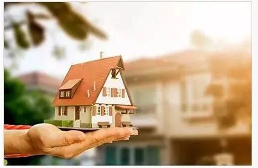 房产证办不下来找谁解决,买房时卖方土地证没有给你怎么办