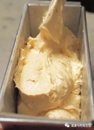 软绵绵的蛋糕香喷喷的蛋糕,酥软纯蛋糕