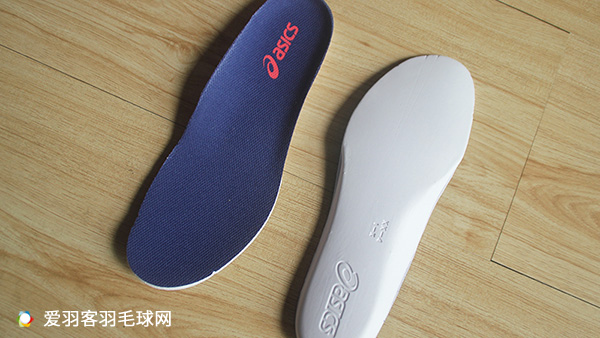 凌波微步，就是这么轻爽！亚瑟士刀锋6女款测评