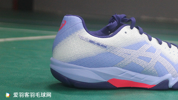 凌波微步，就是这么轻爽！亚瑟士刀锋6女款测评