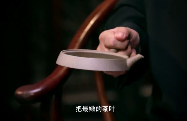 震惊冰红茶居然是这样做出来的,大家爱喝的茶