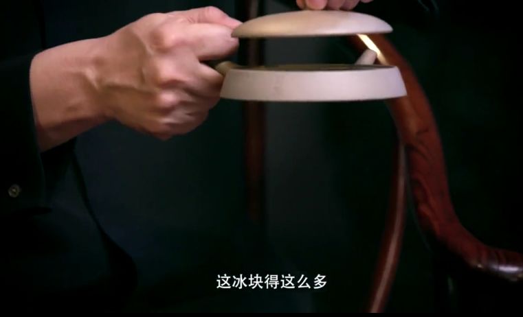 震惊冰红茶居然是这样做出来的,大家爱喝的茶