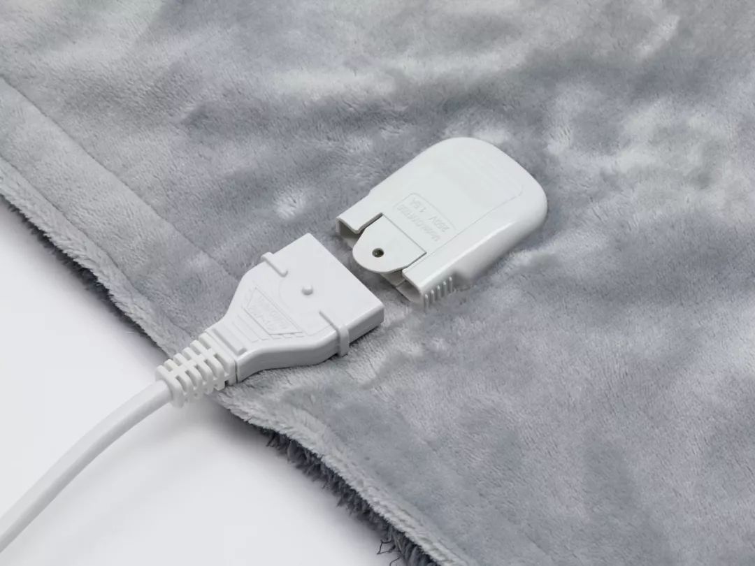 冬天盖着透气的毛毯,可以水洗的电热毛毯