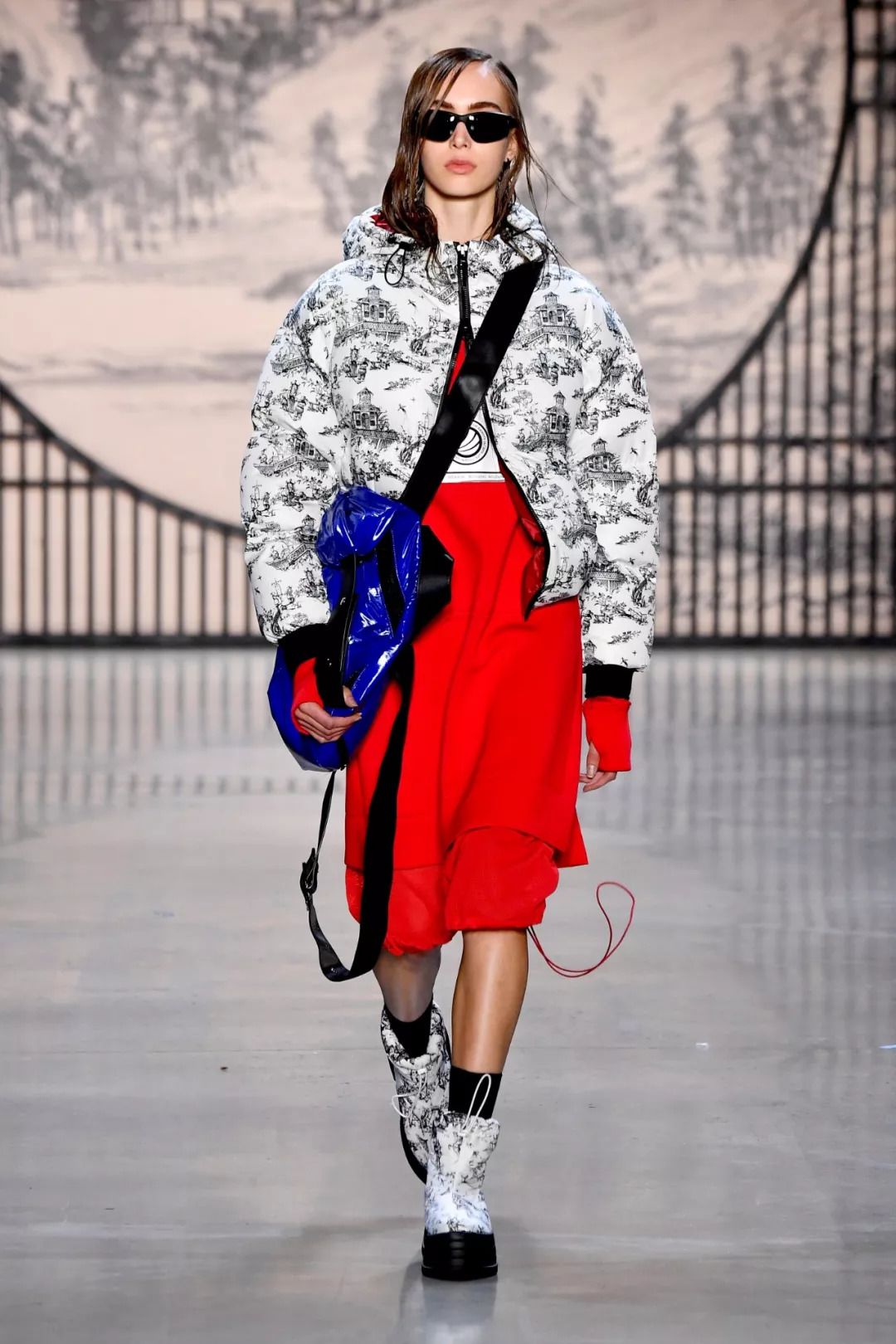 穿上你的羽绒服就再也不冷了,告别波司登