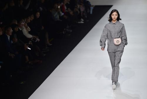 2019武汉时装周圆满落幕,武汉时装周新系列