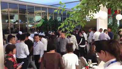 世界最奢华马卡龙,世界顶尖甜品店