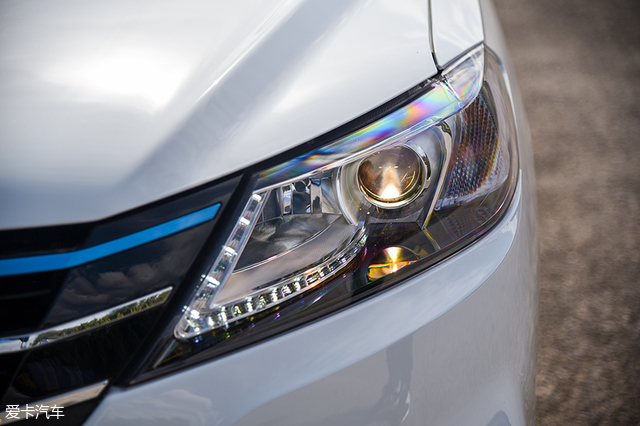 高性价比的实用之选爱卡评测力帆650EV