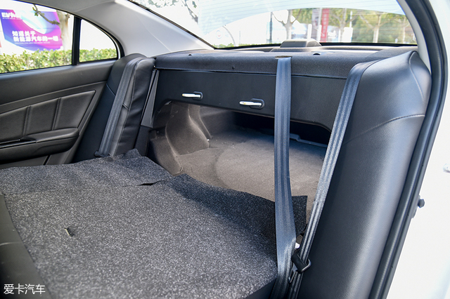 高性价比的实用之选爱卡评测力帆650EV