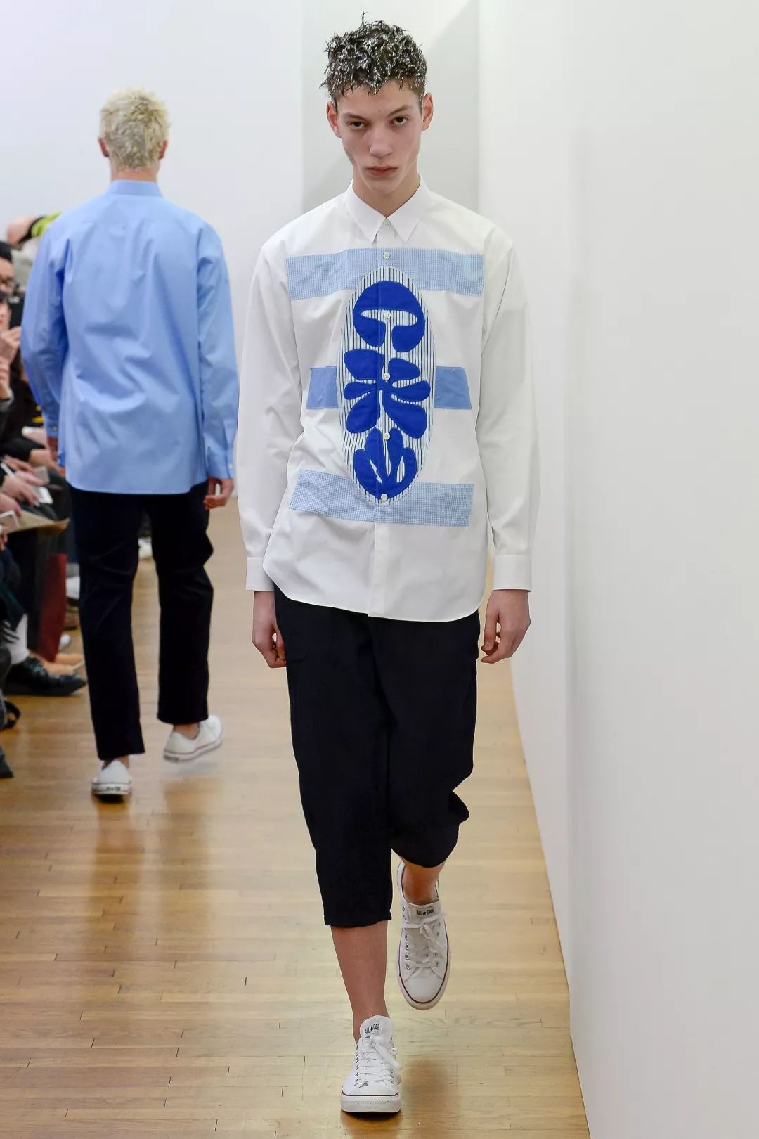 cdg潮牌,弄潮潮牌