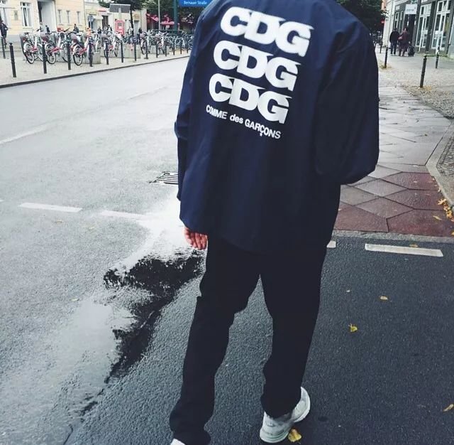 cdg潮牌,弄潮潮牌