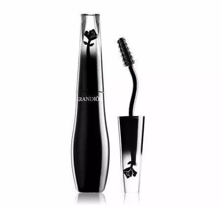 孟美岐遮眼的图,孟美岐的眼睛