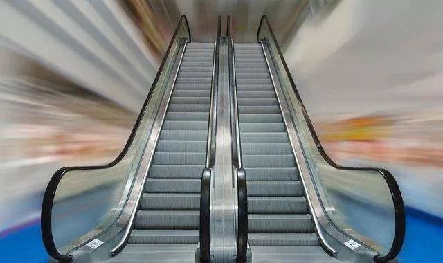 小朋友乘坐电梯注意事项,电梯临时使用注意事项