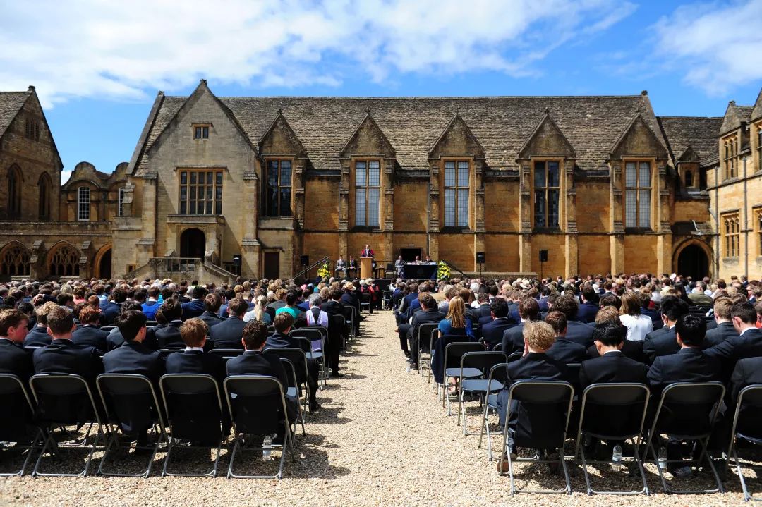 英国贵族学校,英国的贵族学校精英教育