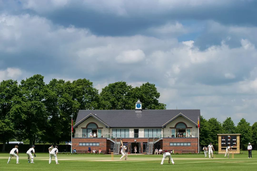 英国贵族学校,英国的贵族学校精英教育