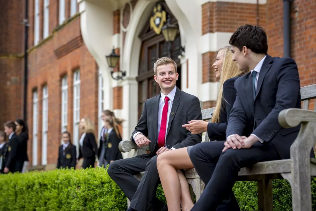 英国贵族学校,英国的贵族学校精英教育