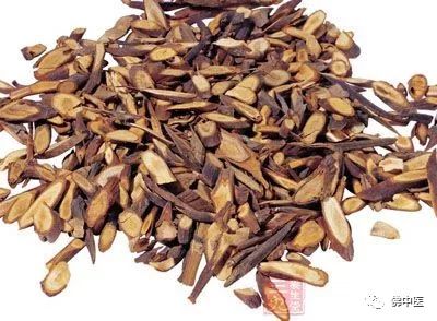 痛风发作期间喝酒吃什么药,痛风患者经常喝酒怎么缓解