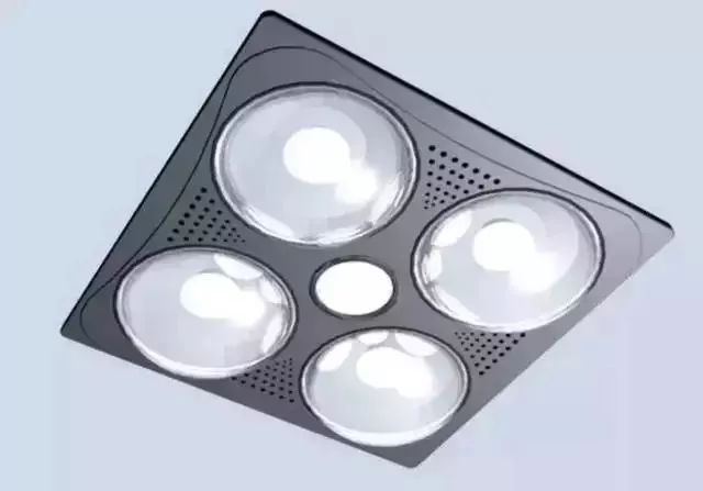 潮湿的天气用小太阳有用么,天气冷泡澡好不好