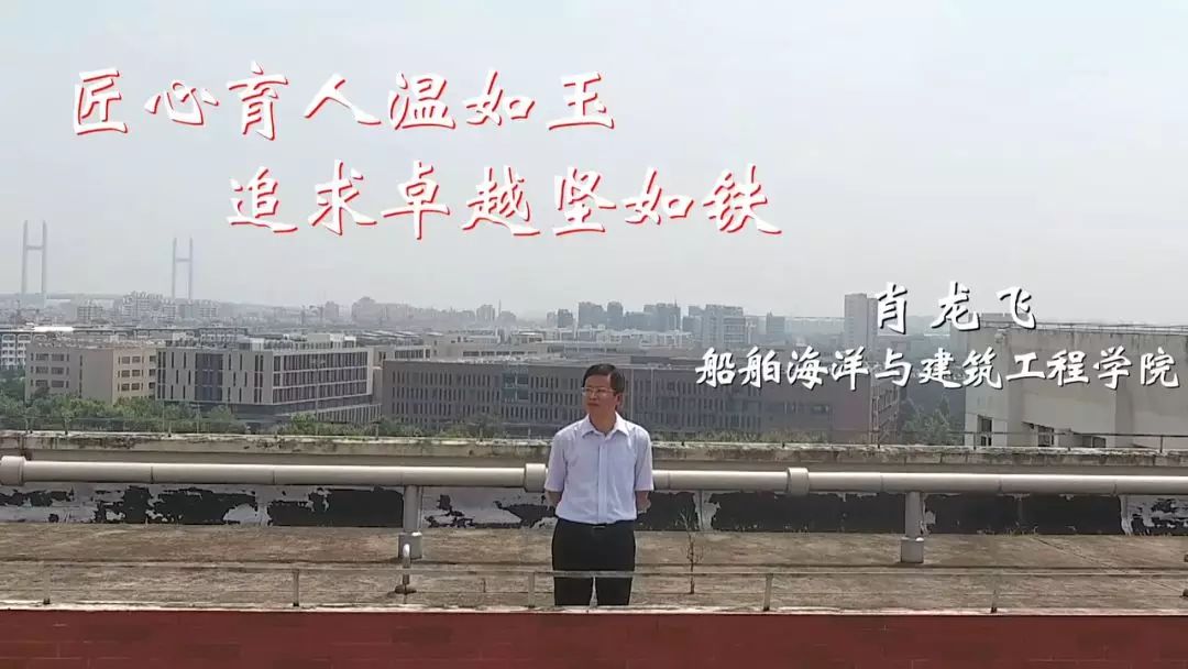 《一本好书》没看过瘾？8位教授带你读大学“缺”的这本书