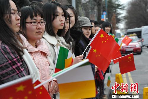 国外留学回国高考成功率,国内高考成绩怎么出国留学