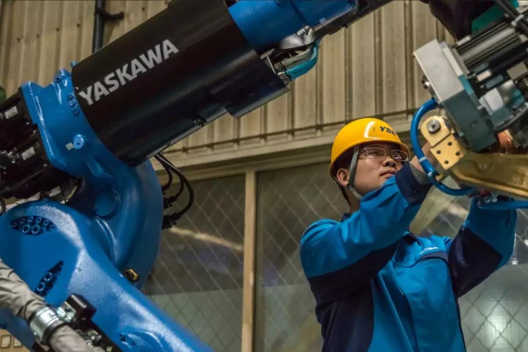 安川首钢机器人型号及参数,安川首钢机器人优点