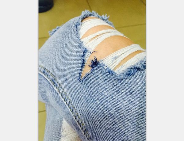 浅色牛仔裤雷区,牛仔裤怎么穿才不会出现尴尬区