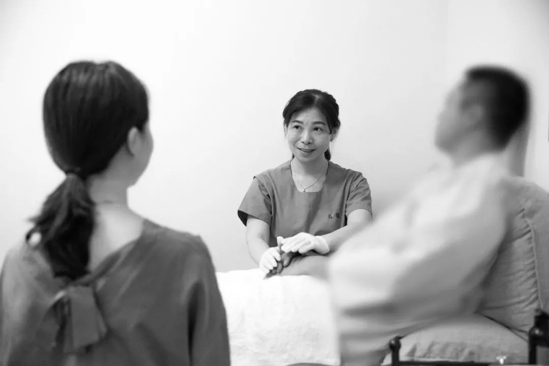 婚姻修复知名专家,一级婚姻情感疗愈师