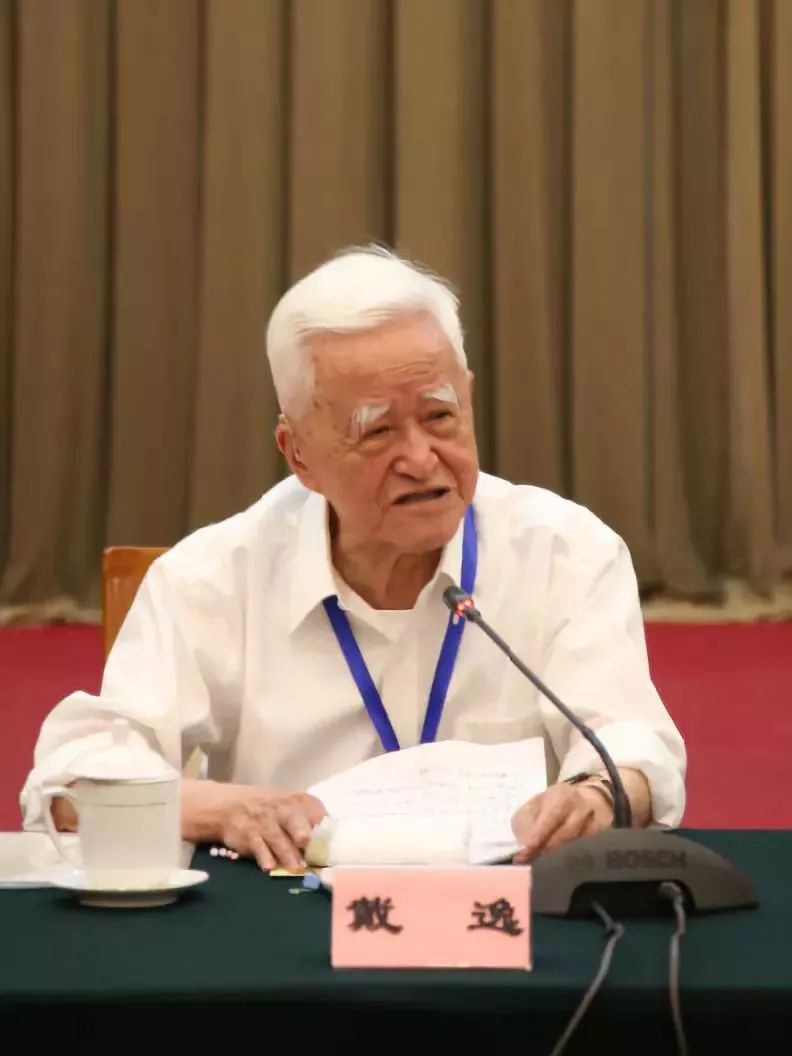 赞!这些老人,才是这个时代最亮的星!