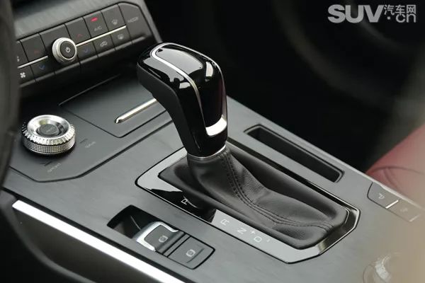 10-15万新能源电动suv推荐,红旗新能源电动suve115价格