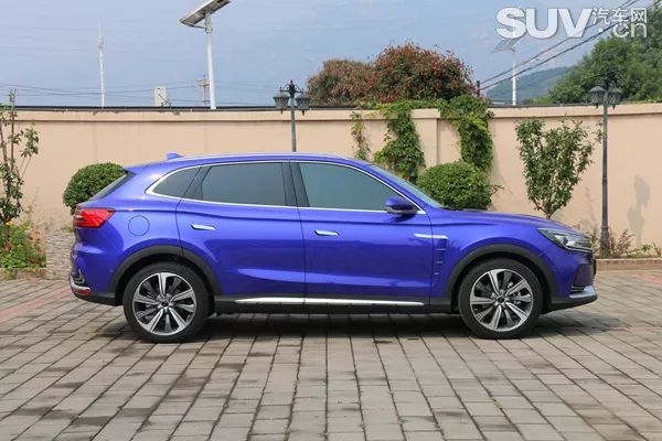 10-15万新能源电动suv推荐,红旗新能源电动suve115价格