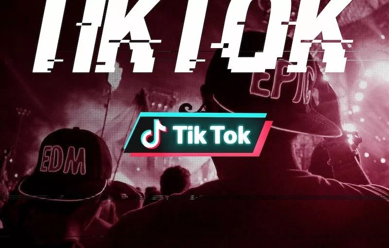 影视日报|《憨豆特工3》内地定档11月23日;1764万元范冰冰代言费打水漂;乾隆皇帝龙袍将在伦敦拍卖