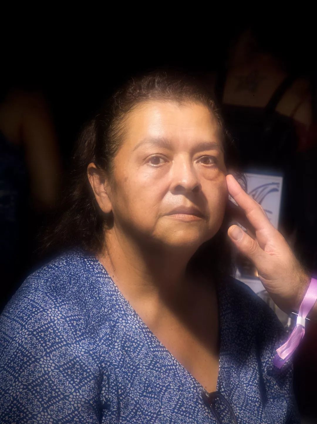 “你不需要口红，是口红需要你”：千禧一代眼里的化妆