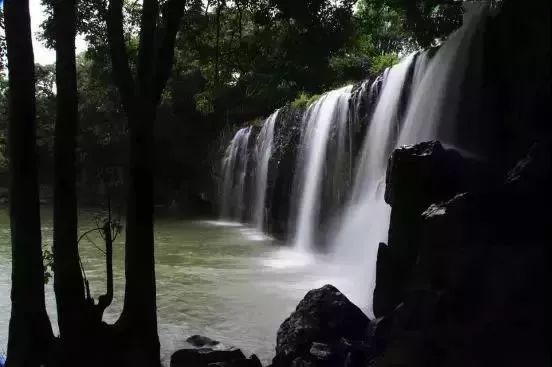 海南白沙红坎瀑布景区,海南最大的瀑布是哪个