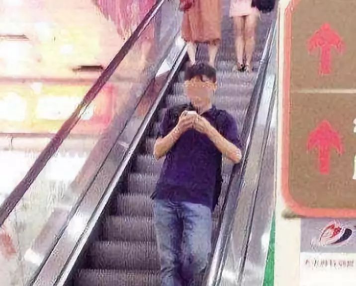 小朋友乘坐电梯注意事项,电梯临时使用注意事项