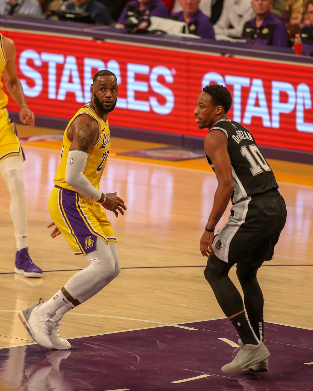 键盘侠打篮球的视频,键盘侠打篮球比赛