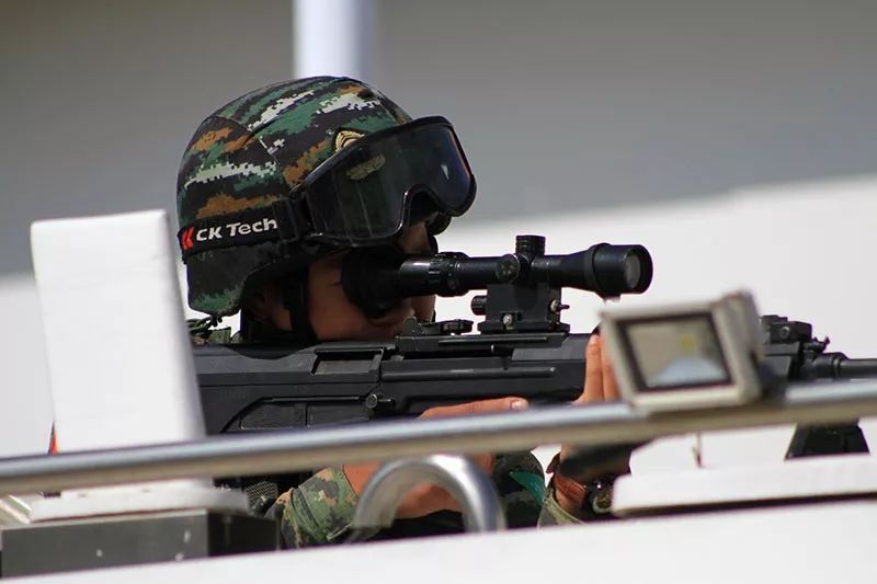 魔鬼周极限训练无人性化,魔鬼周雪域极限训练