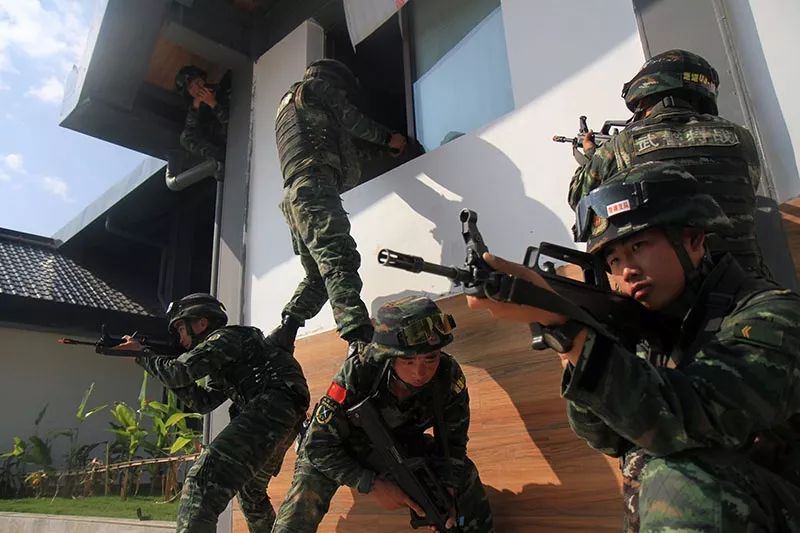 魔鬼周极限训练无人性化,魔鬼周雪域极限训练