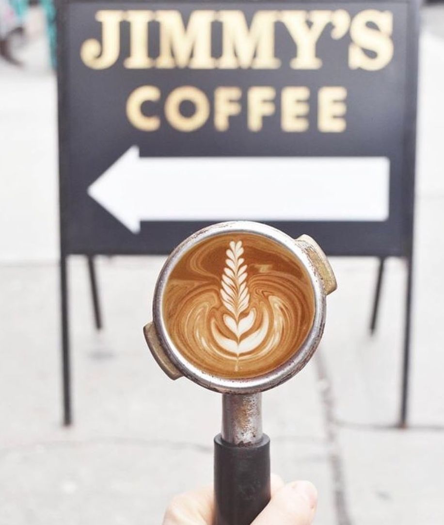 最近好评率超高焦糖玛奇朵,金烘玛奇朵和玛奇朵区别