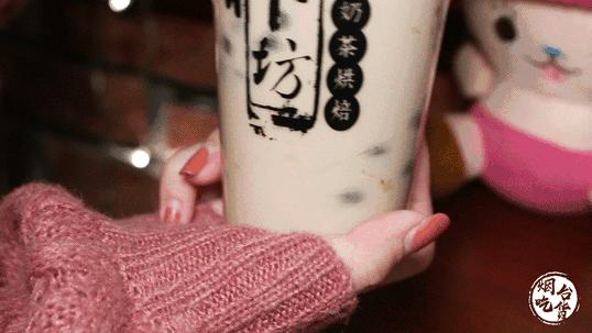 新晋奶茶烘焙店空降烟台，开业期间邀请全烟台人民8天免费喝！