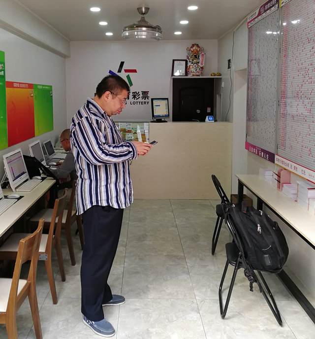 深圳网点探访销量千万的体彩店,体彩五星级网点店主