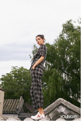 新款帆布鞋明星同款,新品潮流帆布鞋