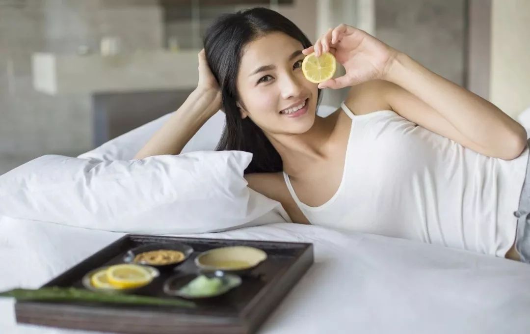 牛奶、柠檬、淘米水，到底哪个能美白？