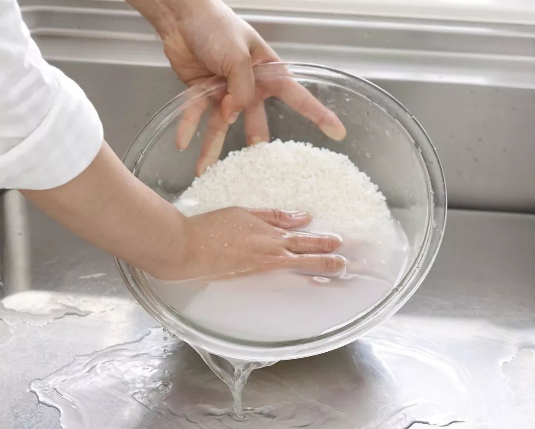 牛奶、柠檬、淘米水，到底哪个能美白？