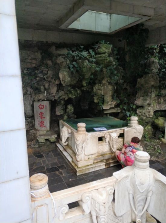 黔灵山公园的泉水水质,黔灵山的泉水