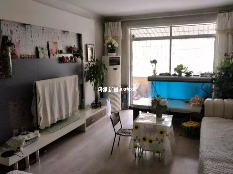 石河子三室二厅50万精装修急卖,石河子二手房大户型推荐