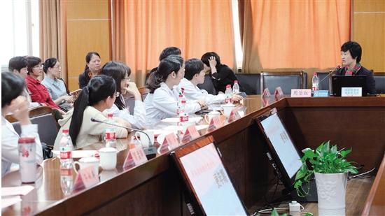 女人更年期是最难熬的阶段,女人到了中年气质很重要