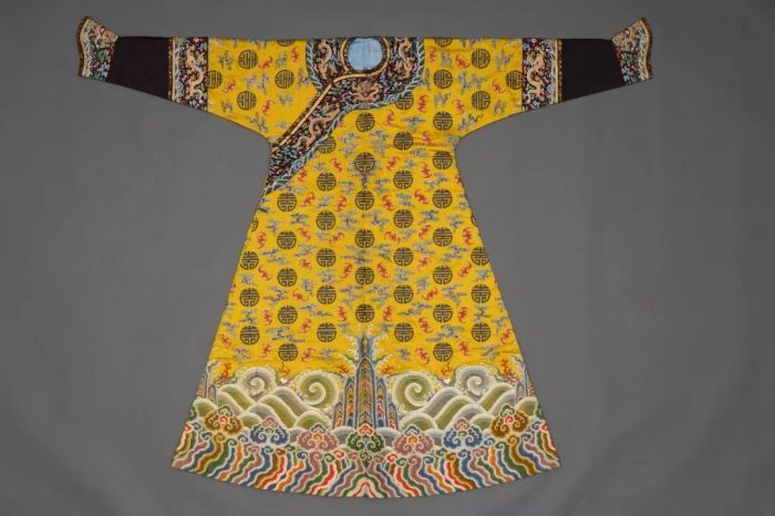 娉㈠+椤胯开缇庡崥鐗╅,缇庡浗娉㈠+椤胯开缇庡崥鐗╅