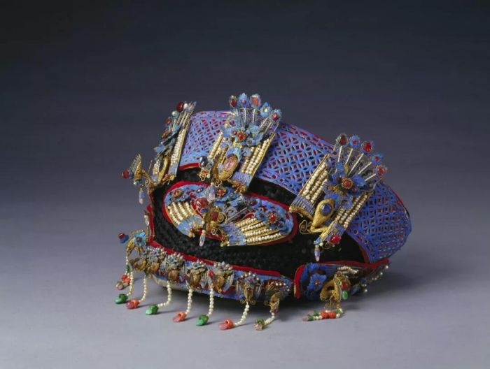 娉㈠+椤胯开缇庡崥鐗╅,缇庡浗娉㈠+椤胯开缇庡崥鐗╅